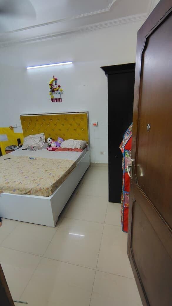 5Bedrooms 4Baths Independent House/Villa for Sale